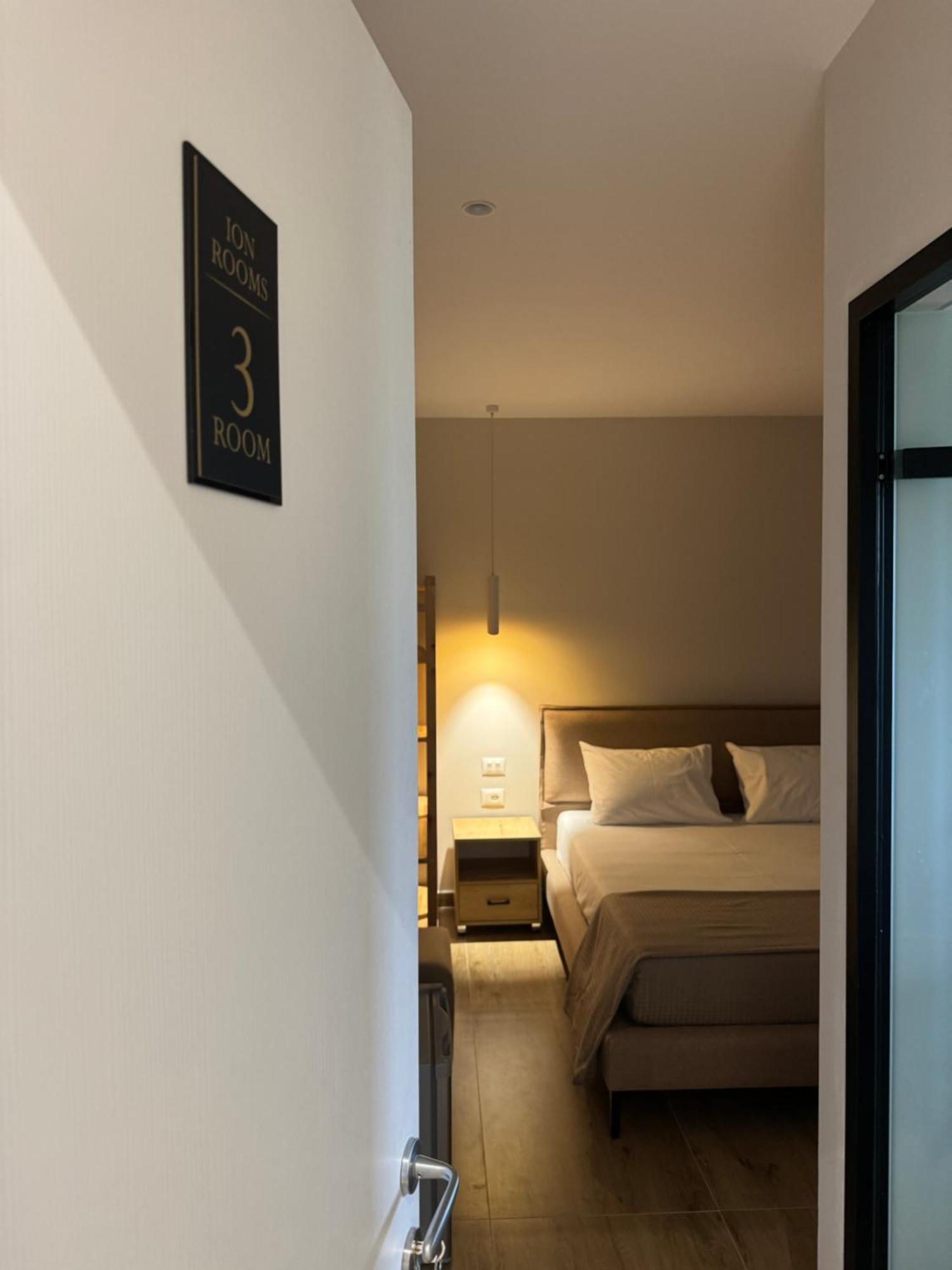 Ion Rooms Himarë Exterior foto